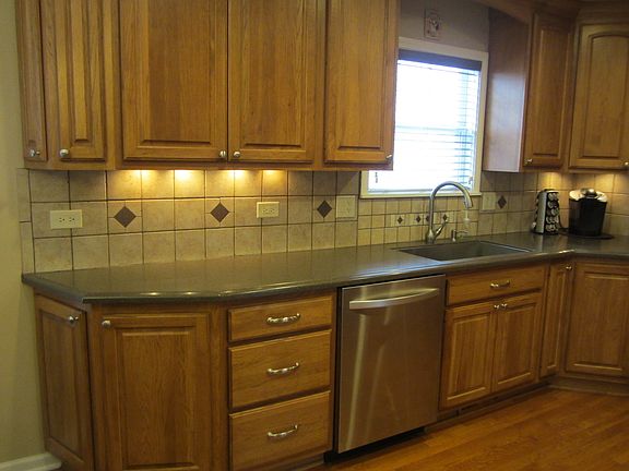 4th image of 142 Meredith Ln #2-JUL