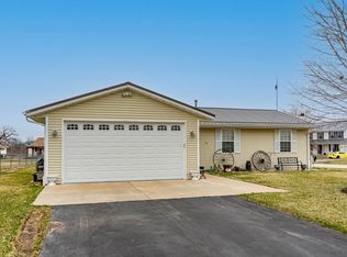 1407 Sentry Dr, Durand, IL 61024