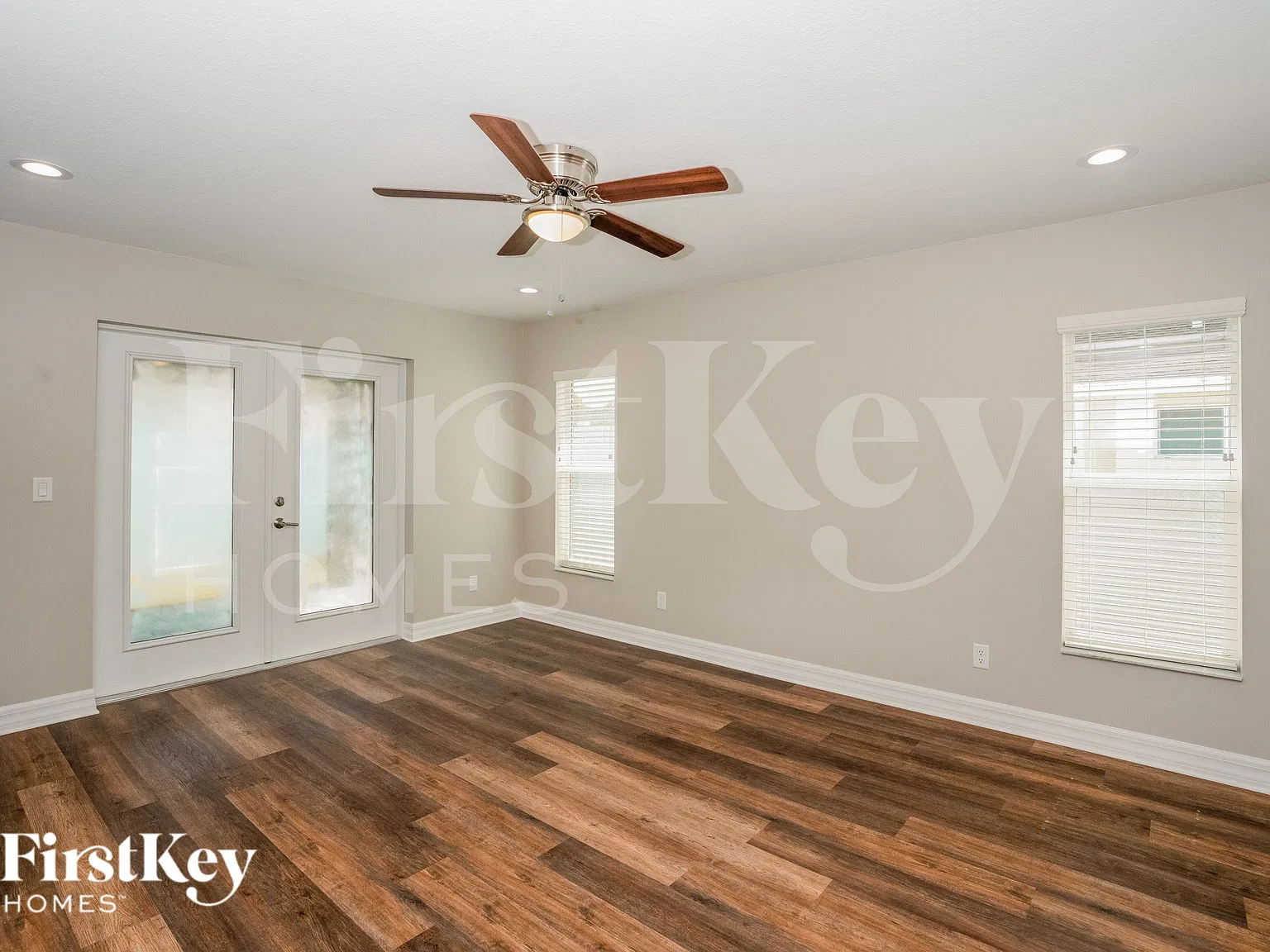 3 bed, 2.0 bath, 1706 sqft, $2,950 — Photo 3