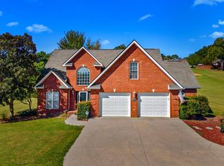 321 Back Nine Dr, Baneberry, TN 37890