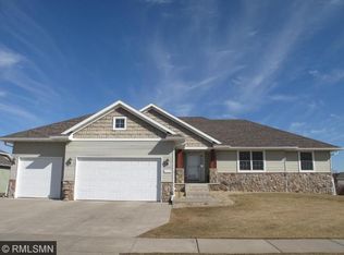1312 Mulberry Rd, Saint Cloud, MN 56303