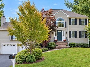 8 Taylor Way, Stoughton, MA 02072