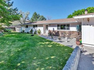 13805 Virginia Foothills Dr, Reno, NV 89521