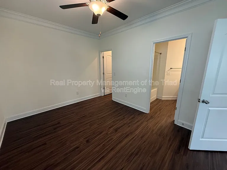 5741 Marblehead Dr — Photo 13