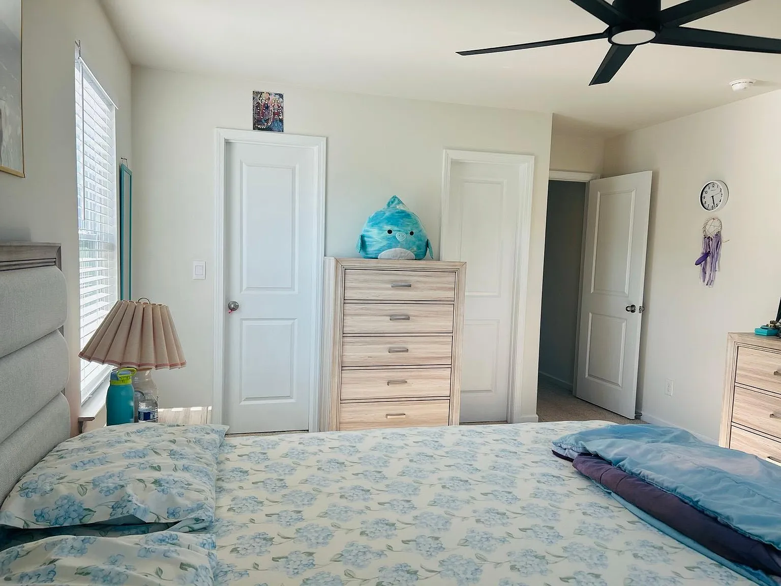 4 bed, 3.5 bath, 3144 sqft, $2,950 — Photo 1