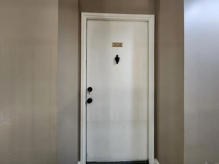 11550 Southfork Ave #308 — Photo 4