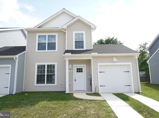 12 Parkview Dr #6, Carlisle, PA 17013