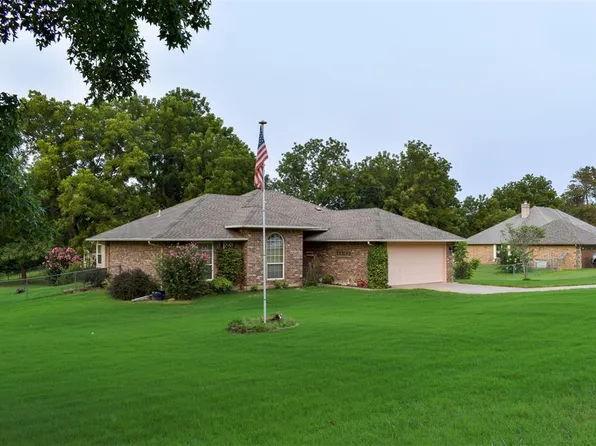 7508 Dripping Springs Ln, Oklahoma City, OK 73150