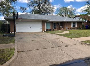 1711 Chaucer Dr, Norman, OK 73069