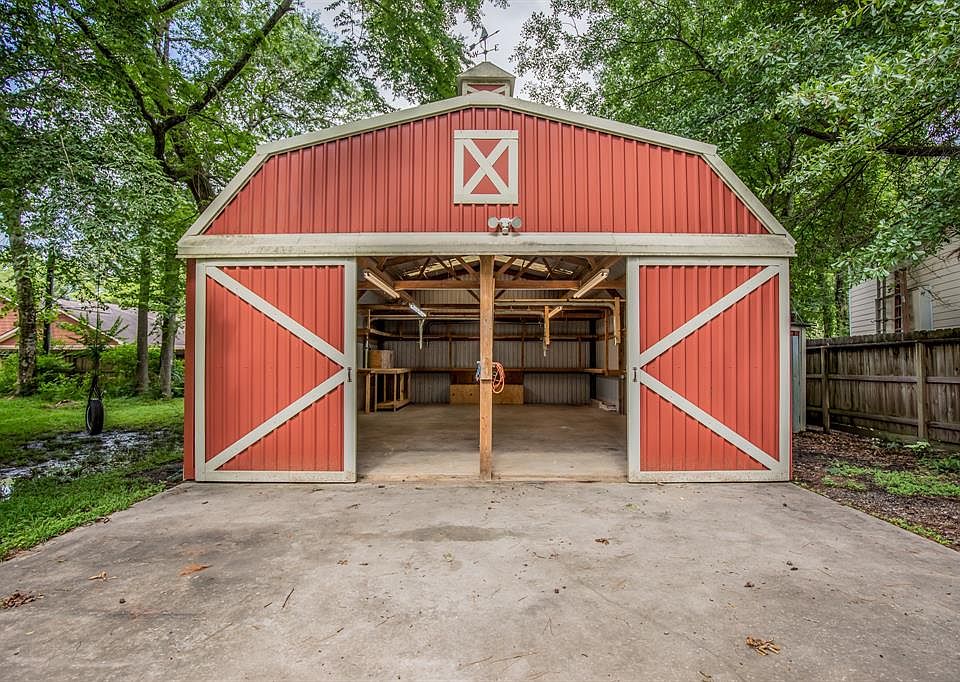 Hard to find WORKSHOP and updated 3 bedroom home; sitting on a 3/4 acre, corner lot! Individual breaker panel, RV hook-up, water, plenty of outlets, windows and large barn doors for ventilation. Approx 30x20 with an additional storage shed to the sid