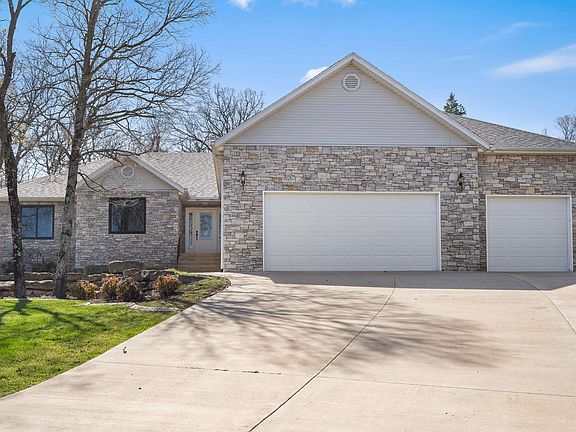 5th image of 245 Wildflower Road