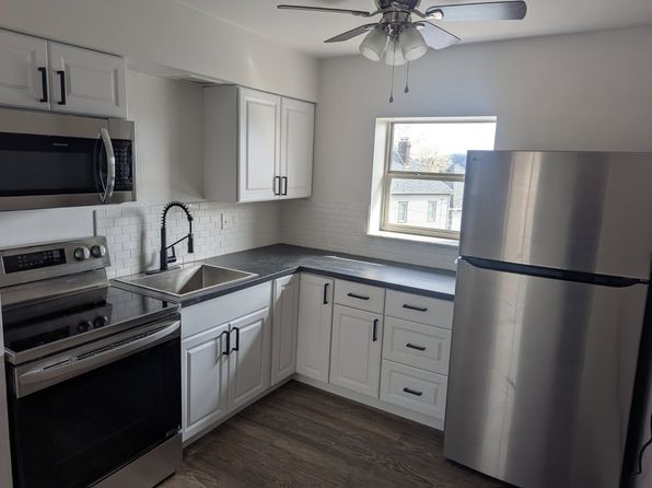300 California Ave APT 3