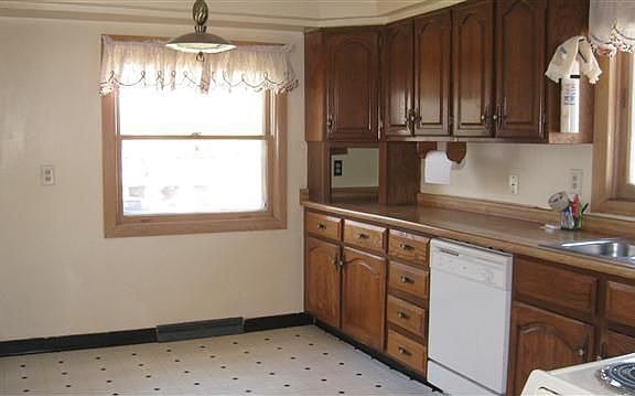 2nd image of 2301 Maryland Ave