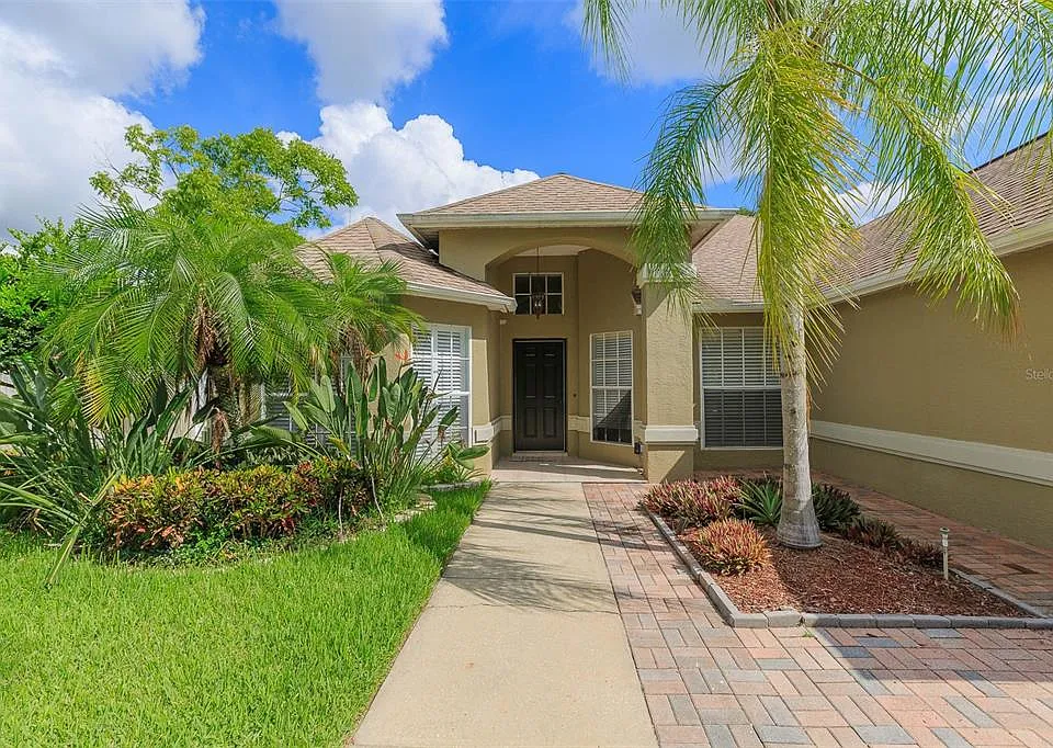 22873 Sterling Manor Loop