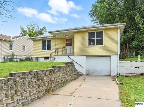 2533 S 46th Ave, Omaha, NE 68106