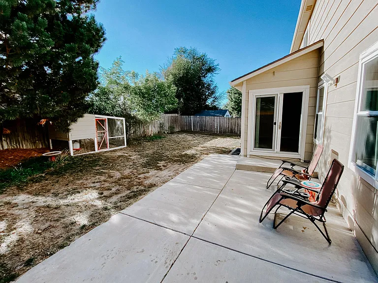 235 Lanfare Pl — Photo 15