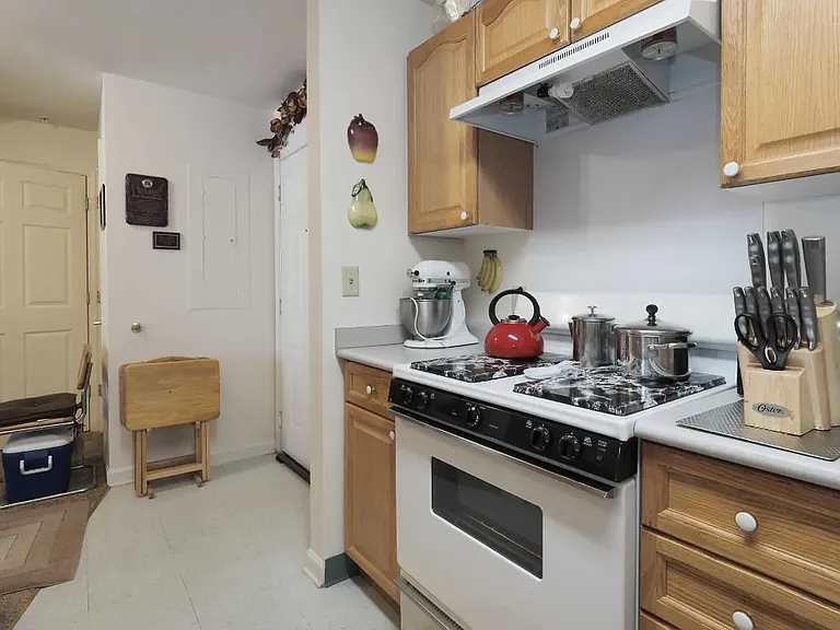 Fairspring Senior Apartments — Photo 4