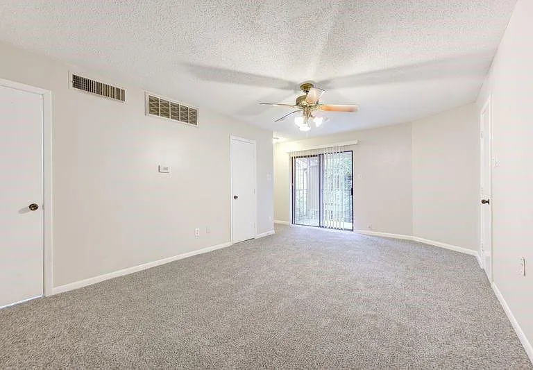 2800 Jeanetta St #1407 — Photo 9