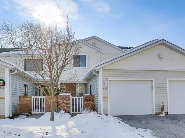 637 Bridgeview Point, Schaumburg, IL 60194