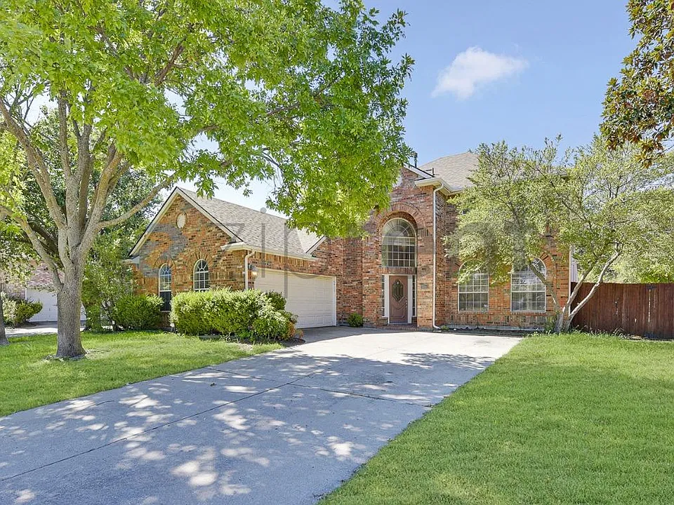 5713 Norfolk Ln