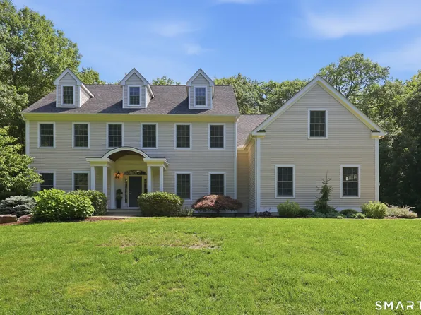 9 Ventres Way, Burlington, CT 06013