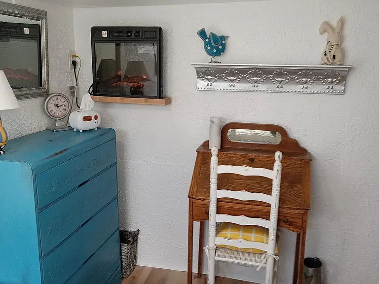 916 Gidding St #1 — Photo 11
