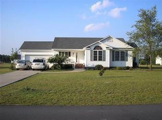 525 W Chicago Ave, Pinebluff, NC 28373