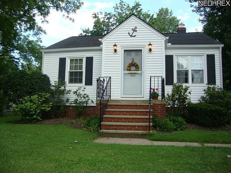 1st image of 35672 King Dr