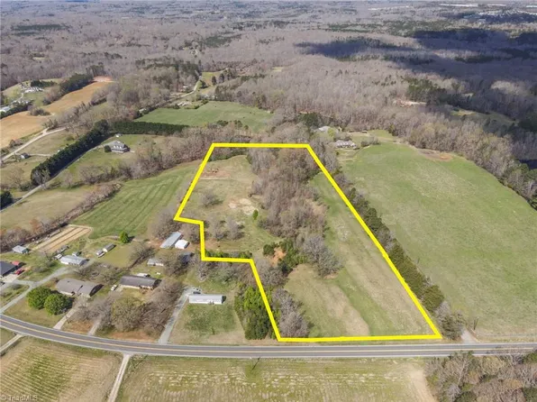 1632 State Highway 61, Whitsett, NC 27377
