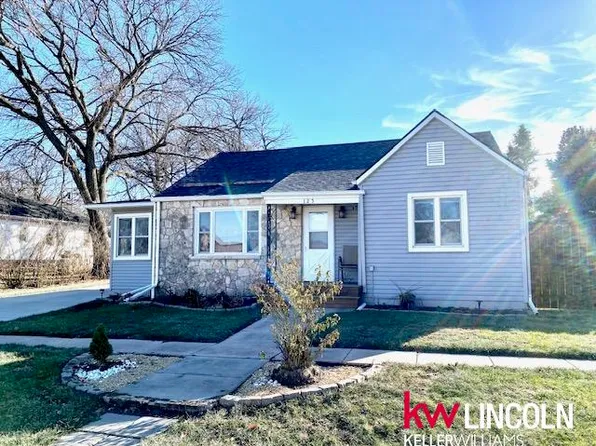 125 W South St, Weston, NE 68070