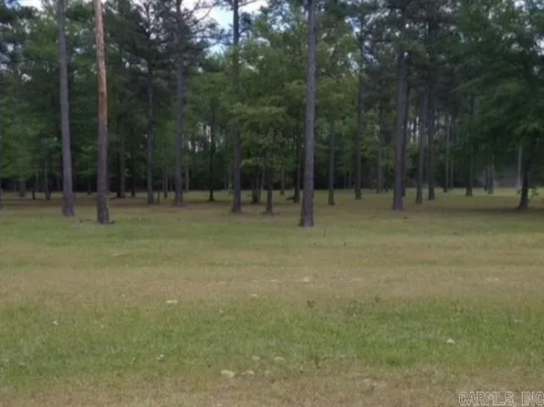 3 Rexanne Dr, Hampton, AR 71744