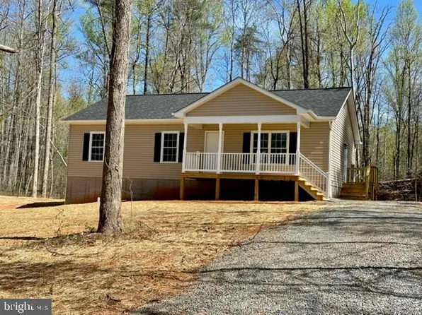 1438 James City Rd, Reva, VA 22735