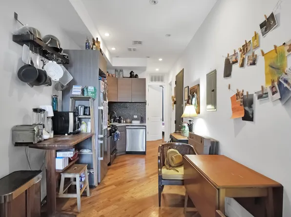 382 Quincy Street image 1 of 10