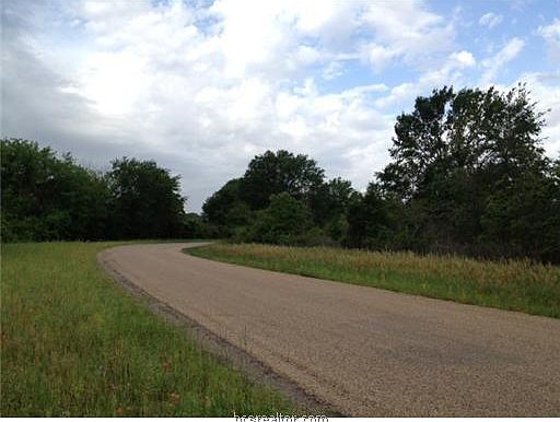 4th image of County Road 329