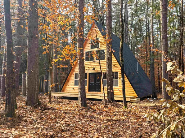 115 Chipmunk Lane, Tamworth, NH 03817