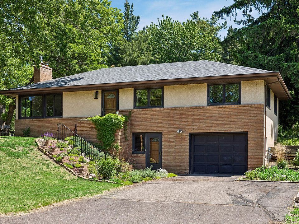 1st image of 2356 Top Hill Cir