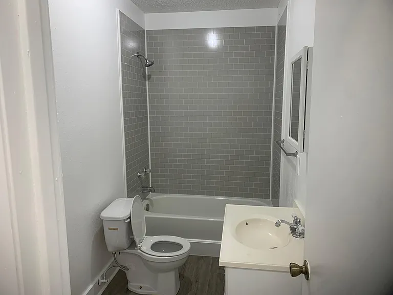 740 Cohassett Ave #A — Photo 7