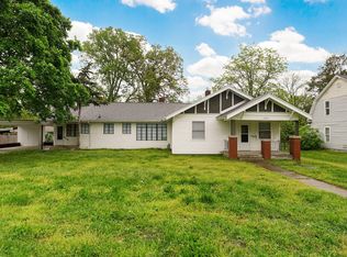 1615 W Nichols St, Springfield, MO 65802