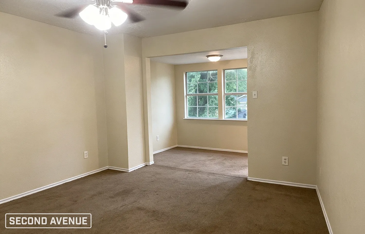 3 bed, 3.0 bath, 2008 sqft, $1,895 — Photo 3