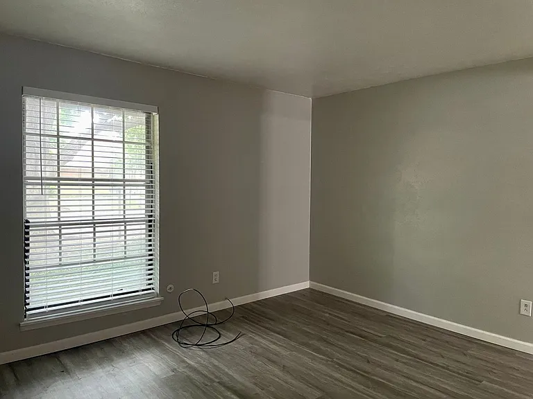 13722 Flagstone Ln — Photo 6