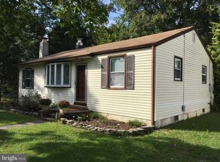 29 Center Ave, Burlington, NJ 08016