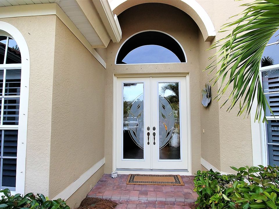 Elegant front entrance