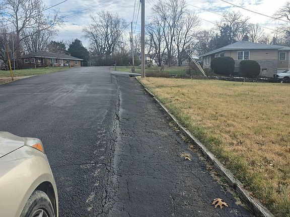 5th image of 2709 Skyline Dr