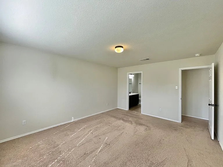 304 W Orion Dr — Photo 14