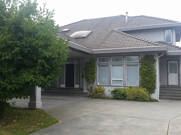 7471 Montana Rd, Richmond, BC V7C 2K7