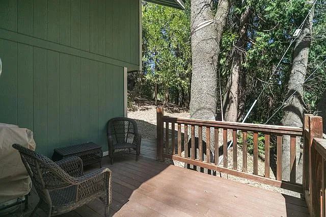 144 Silver Spruce Dr #1 — Photo 17
