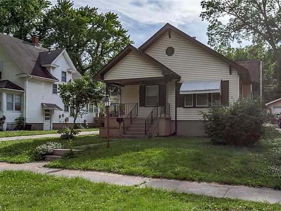 3rd image of 1418 9th Ave