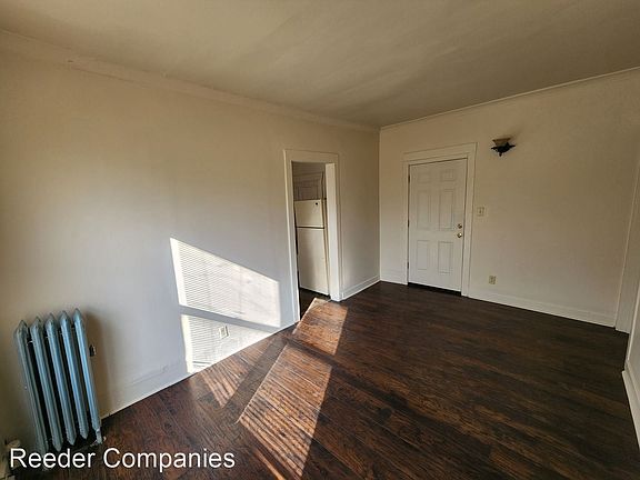 3rd image of 4402 Tod Ave S #2-601