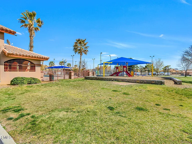 3635 Morgan Bay St — Photo 23