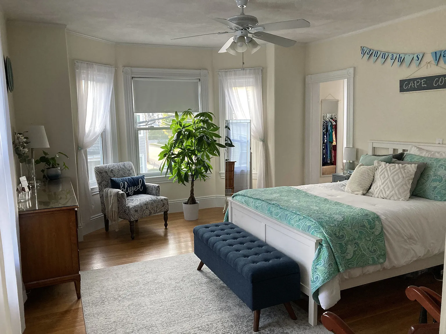 2 bed, 1.0 bath, 900 sqft, $2,750 — Photo 4